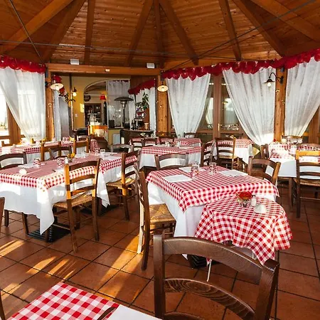 Ristorante Panevino Affittacamere Provaglio d'Iseo